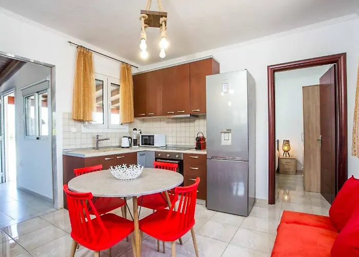 Kalimera By The Sea Villa *