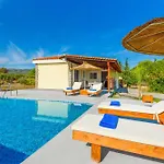 Kalimera By The Sea *
