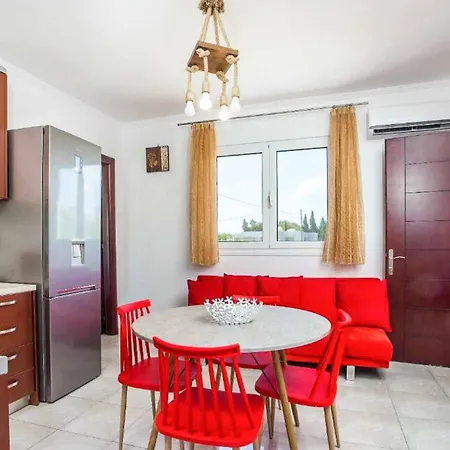 Villa Kalimera By The Sea