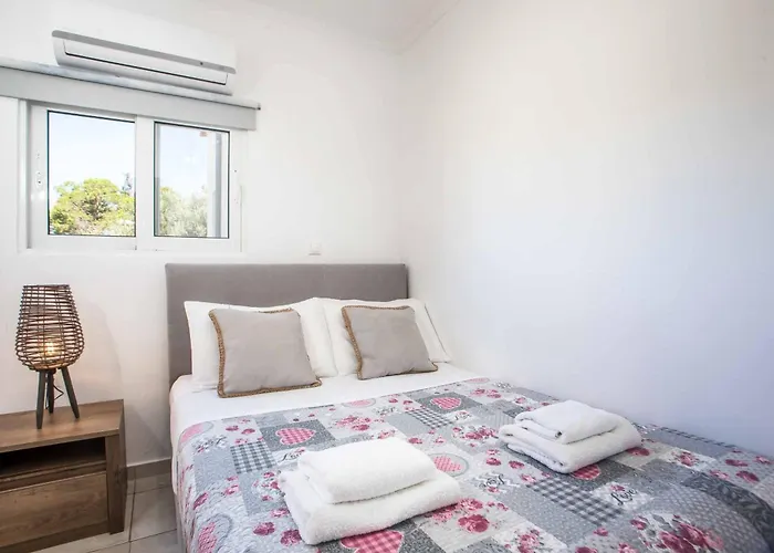 Kalimera By The Sea * Gennadi